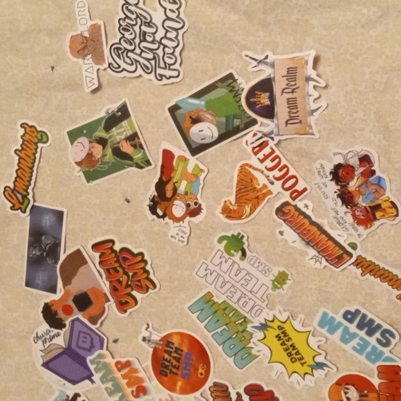 SMP Dream Team over 40 Stickers - Picture 2 of 4